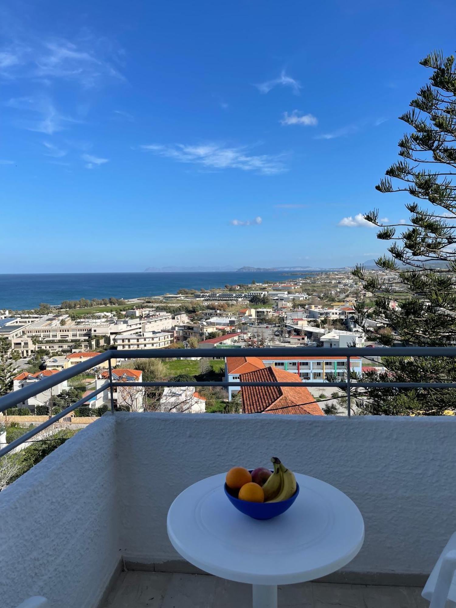 Aeolos Apartments コリンバリ エクステリア 写真