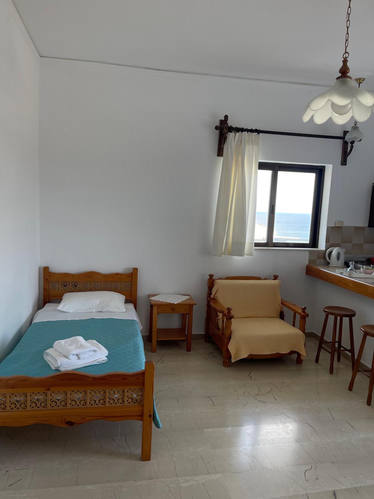 Aeolos Apartments コリンバリ エクステリア 写真